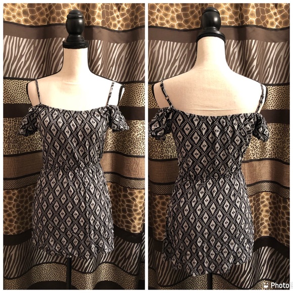 Boho off the shoulder mini dress small - Picture 2 of 2
